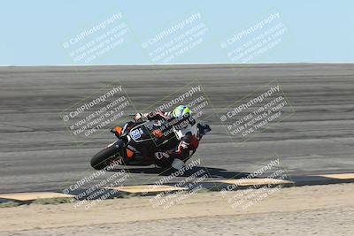 media/Oct-13-2025-Moto Forza (Mon) [[a66d839500]]/2-A Group/Session 2 (Bowl)/